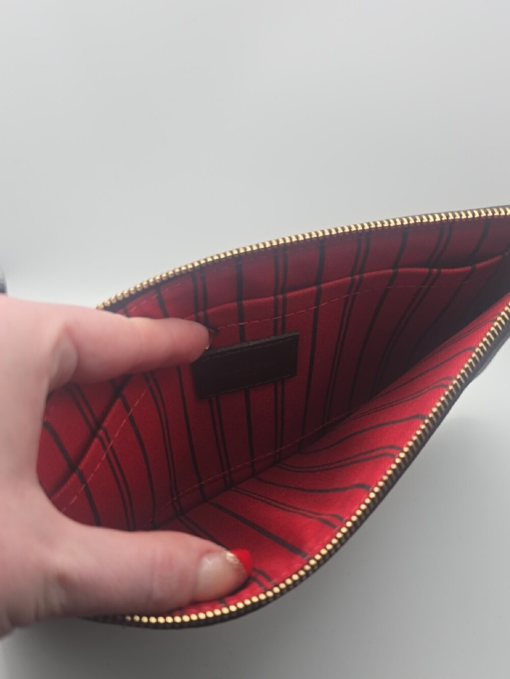 Louis Vuitton Brown/Red Damier Ebene Neverfull MM Pochette Wristlet (NWOT)COA✨️ - Picture 10 of 16